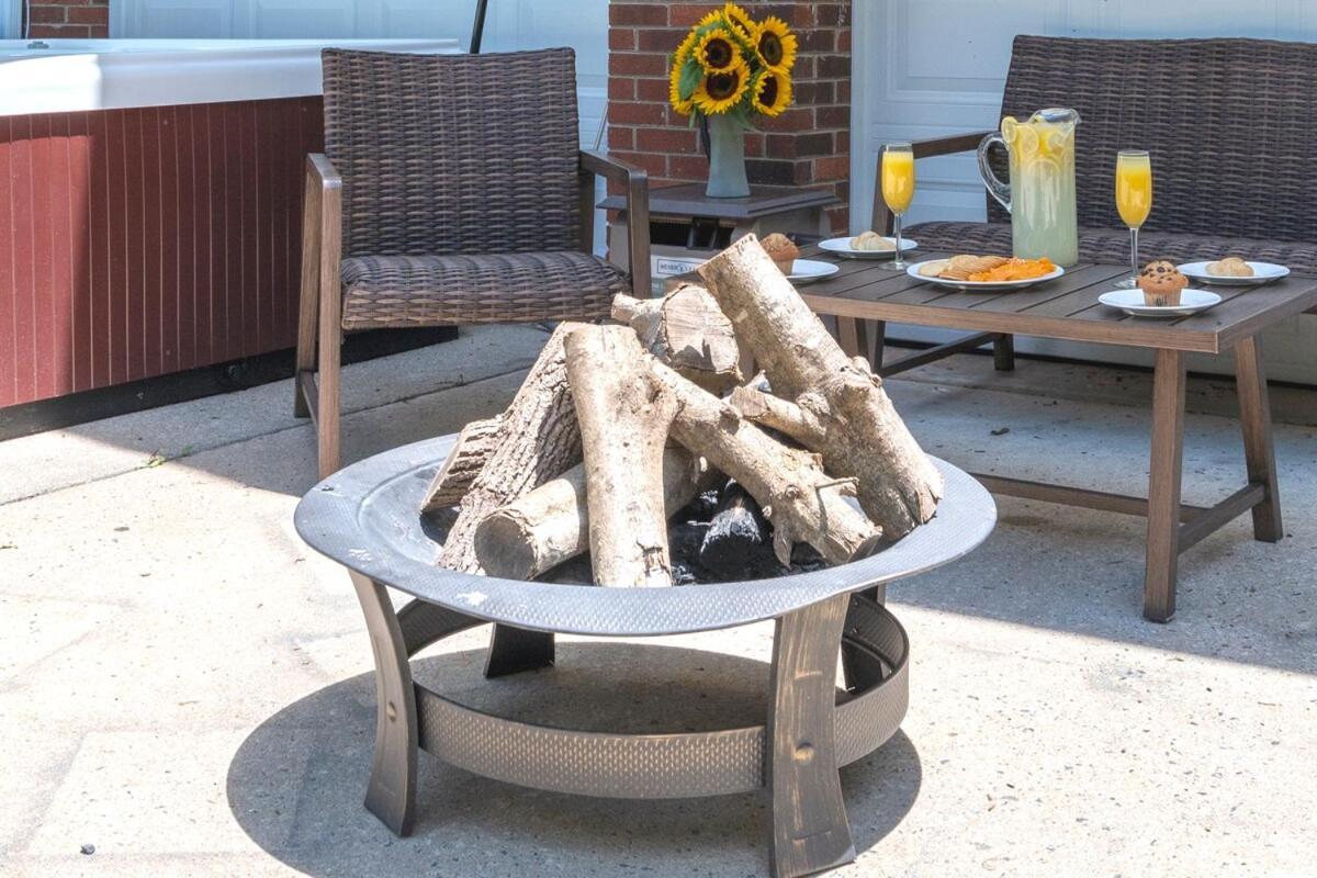 Willa Hot Tub Wifi Pool Gym Firepit Arcade Kernersville Zewnętrze zdjęcie
